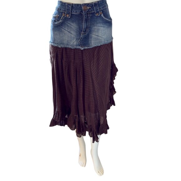 90's Indie Grunge Boho Chic Denim Festival Skirt With Asymmetrical Ruffled Hem - Picture 1 of 5